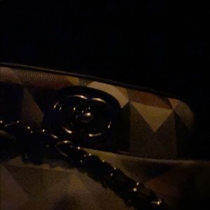 Meet your Posher, Dina